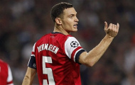 Cập nhật tin chuyển nhượng Arsenal: Benitez 'có lòng', nhưng Vermaelen không 'có dạ'