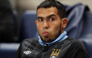 Juventus chèo kéo Tevez