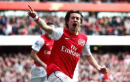 Rosicky: Wenger muốn tôi ở lại Arsenal