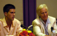 Djokovic tri ân 'người mẹ thứ 2' Gencic