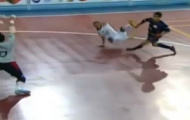 Video: Pha vô-lê tuyệt hảo của ngôi sao Futsal
