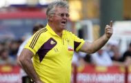Guus Hiddink chính thức gia hạn hợp đồng với Anzhi, PSG vỡ mộng