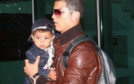 Chùm ảnh: Ngắm quý tử dễ thương Cristiano Ronaldo Jr của CR7