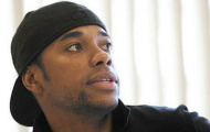 Galliani bay tới Brazil để bán Robinho