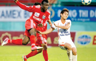 V-League bắt đầu bất thường