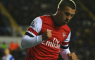 Wenger ngăn cản Podolski đến Dortmund