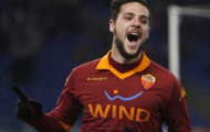 Video: Tài năng của tiền đạo người Italia, Mattia Destro