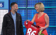 Ryan Giggs hôn người đẹp toán học