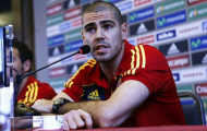 Valdes phủ nhận chuyện rời Barca vì tiền