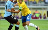 Video Confed Cup: Vượt qua Uruguay, Brazil lần thứ 3 liên tiếp vào chung kết Confed Cup