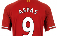 Iago Aspas kế thừa chiếc áo số 9 của Robbie Fowler và Fernando Torres