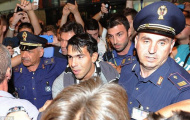 Tevez có thể bị tống giam khi trở lại Manchester