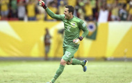 Arsenal: Julio Cesar sẽ chấm dứt cơn ác mộng số 1?