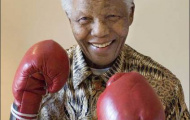 Nelson Mandela suýt thành võ sĩ huyền thoại thế nào?