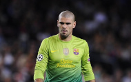 Arsenal quay lại thương vụ Victor Valdes