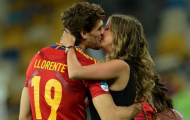 Vì Llorente, bạn gái bỏ học