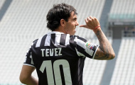 Nộp phạt 3.000 bảng, Carlos Tevez thoát án phạt 250 giờ lao động công ích
