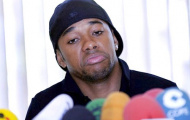 Đổ vỡ tại Milan: Robinho “cầm tù” Milan