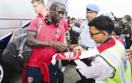 Arsenal mang vệ sĩ, đầu bếp riêng tới Việt Nam