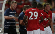 Carrick và Evra từ chối đổi áo với các cầu thủ Singha