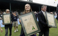 Martina Hingis vào Ngôi nhà huyền thoại