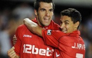 Negredo: 'Navas đã thuyết phục tôi gia nhập Manchester City'