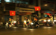 Những “thảm họa” nhân danh tình yêu của fan cuồng bóng đá