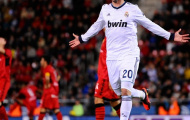 Real Madrid nâng giá Higuain lên 40 triệu euro: Khi cần tiền, Real cũng phải “bình dân”