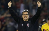 Barcelona ký HĐ 3 năm với Gerardo Martino: “Tata” nối gót Tito