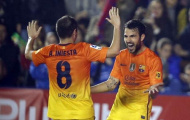 Iniesta tin Fabregas sẽ ở lại Barca