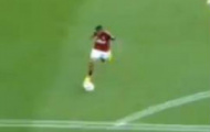 Video: Bàn thắng của Robinho vào lưới Valencia