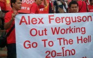 CĐV Liverpool ở Thái Lan gây sốc bằng banner xúc phạm M.U