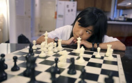 Thần đồng 9 tuổi đấu cờ với hơn 51.000 đối thủ