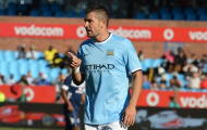 Kolarov cam kết gắn bó cùng Manchester City