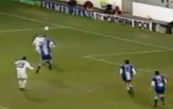 Video: Bất ngờ với bàn thắng của chính mình