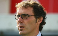 Quyết chèo kéo cầu thủ mang dòng máu Việt, Laurent Blanc 'chai mặt' với Newcastle