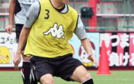 Công Vinh chưa thể đá chính ở Sapporo