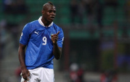 Balotelli chuẩn bị “đọ súng” với Messi