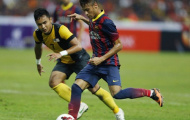 Malaysia chơi rắn, Barca thắng nhọc tại Shah Alam