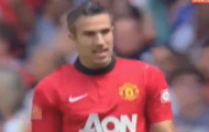 Video Community Shield: Van Persie đánh đầu chuẩn xác đưa Quỷ Đỏ vượt lên trước Wigan