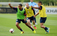 Arsenal nhận hung tin về Theo Walcott