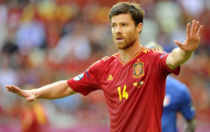 Chuyển nhượng Liverpool: Kế hoạch 'Xabi nghỉ hưu ở Anfield' có nguy cơ đổ vỡ