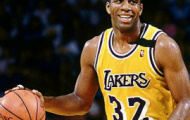 Video NBA: Chúc mừng sinh nhật huyền thoại của Lakers - Magic Johnson