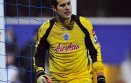 Ế chảy thây, Julio Cesar xin ở lại QPR