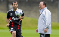 Tâng bốc Benitez, Mascherano muốn đến Napoli?