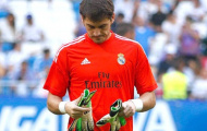 Chuyện Iker Casillas ngồi dự bị: Những người khốn khổ