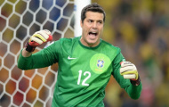 Arsenal hết cơ hội sở hữu Julio Cesar