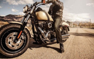 Harley-Davidson Fat Bob 2014: Tân trang diện mạo