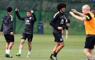 David Moyes thúc giục Everton bán Fellaini và Baines cho M.U