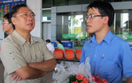 Ngày về ngập niềm vui của Quang Liêm, Hoàng Nam